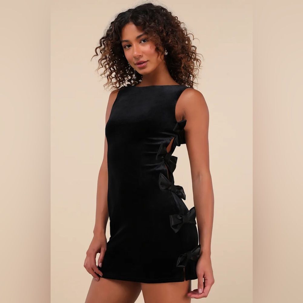 Lulus Posh Black Velvet Bow Mini Dress